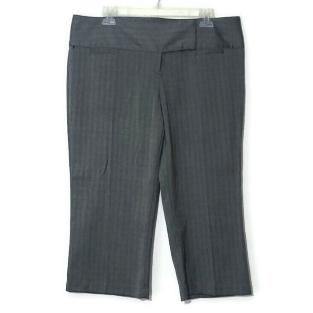 Grey Herringbone Dress Capris Size 13